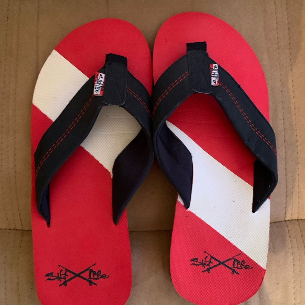 New Salt Life mens flip flops